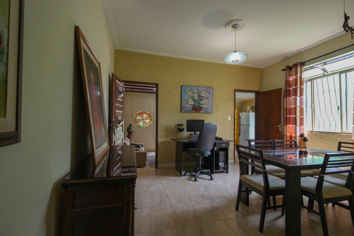 Casa, Planalto, 3 Quartos, 2 Vagas, 1 Suíte