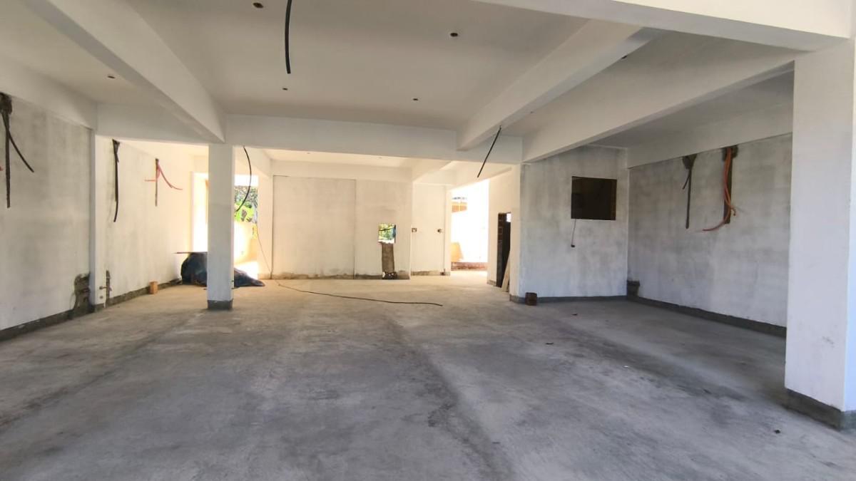 Prédio, Milionários, 0 Quarto, 40 Vagas