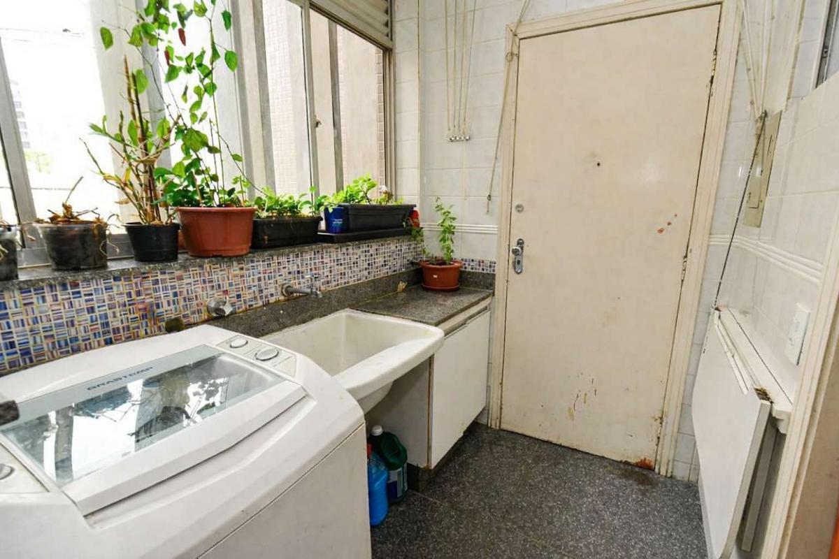 Apartamento, Funcionários, 4 Quartos, 3 Vagas, 1 Suíte