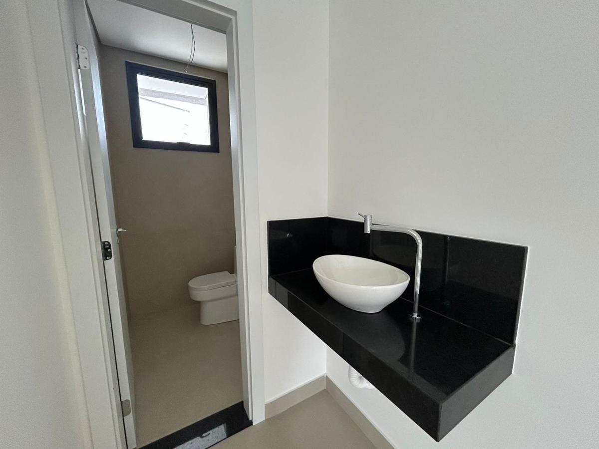 Casa, Fonte Grande, 3 Quartos, 2 Vagas, 1 Suíte