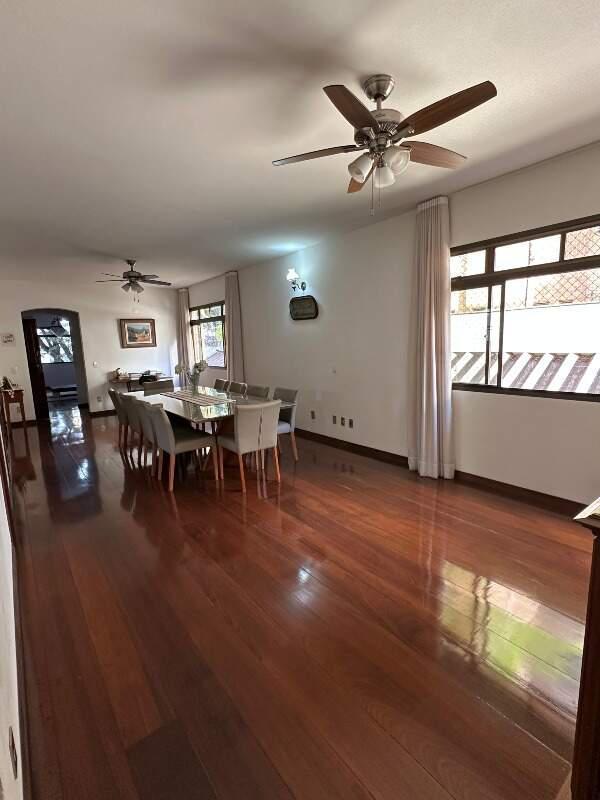 Apartamento, Funcionários, 4 Quartos, 3 Vagas, 2 Suítes