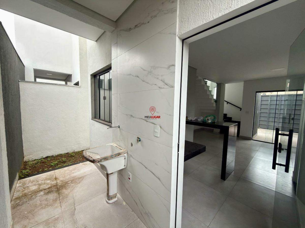 Casa, São Pedro, 2 Quartos, 2 Vagas, 1 Suíte
