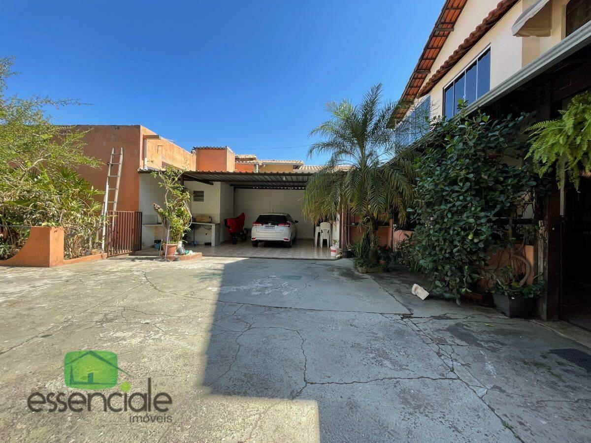 Casa, Jardim Riacho das Pedras, 4 Quartos, 6 Vagas, 1 Suíte