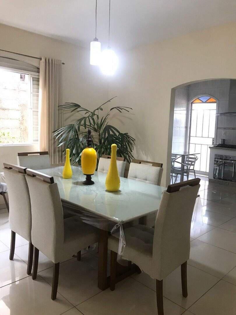 Casa, Frimisa, 3 Quartos, 4 Vagas, 1 Suíte
