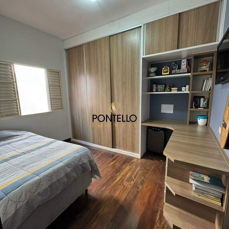 Casa, Santa Maria, 3 Quartos, 3 Vagas, 1 Suíte