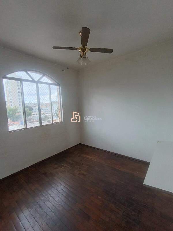 Apartamento, Barreiro, 3 Quartos, 2 Vagas, 1 Suíte