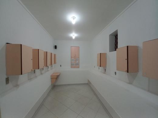 Casa, Funcionários, 4 Quartos, 6 Vagas