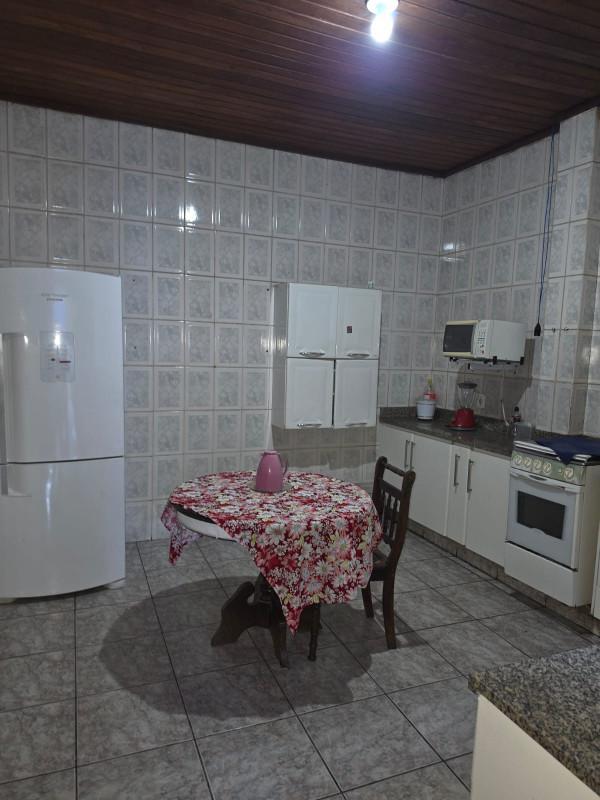 Casa, Coqueiros, 3 Quartos, 10 Vagas, 1 Suíte