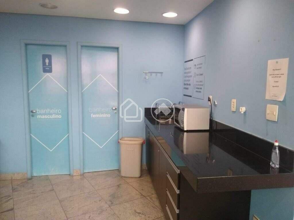 Sala, Santa Efigênia