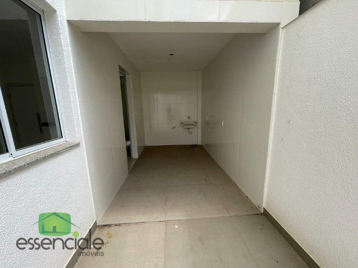 Apartamento, Europa, 2 Quartos, 1 Vaga, 1 Suíte