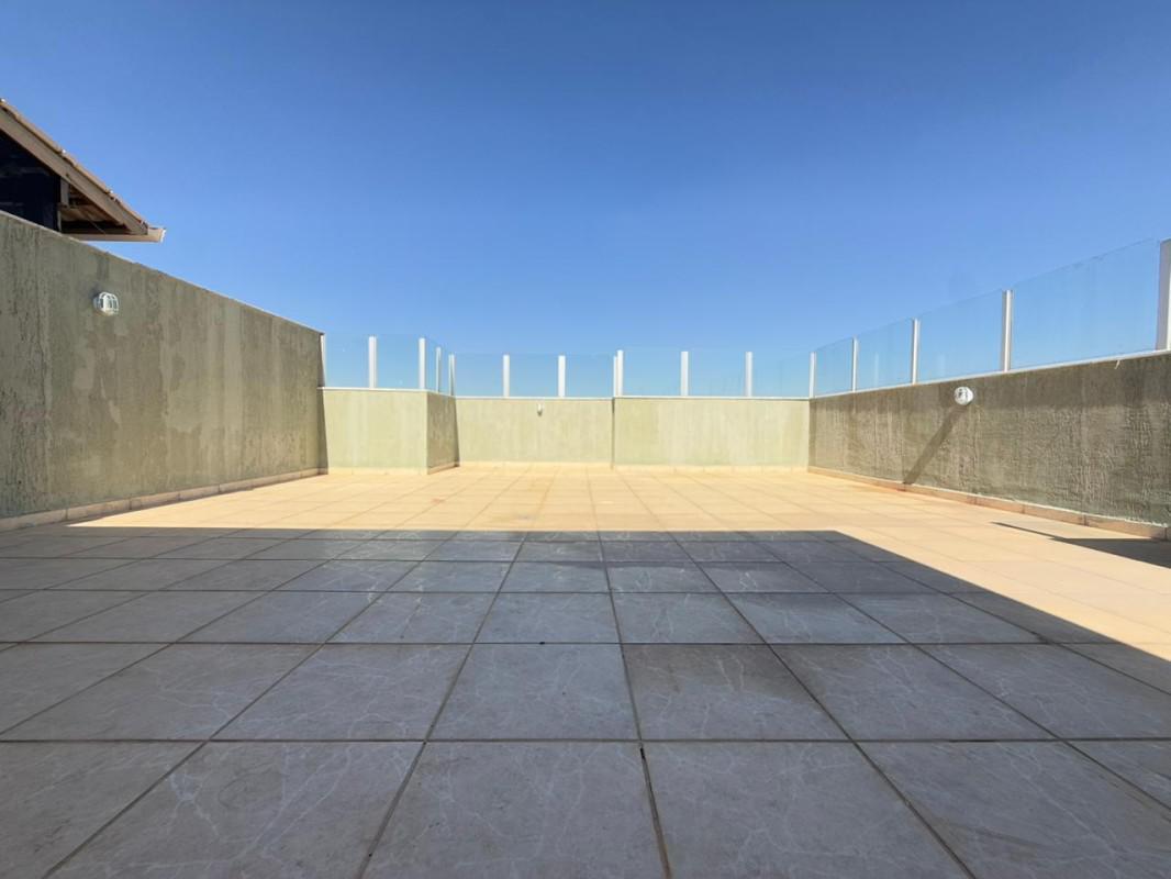 Cobertura, Santa Mônica, 3 Quartos, 2 Vagas, 1 Suíte