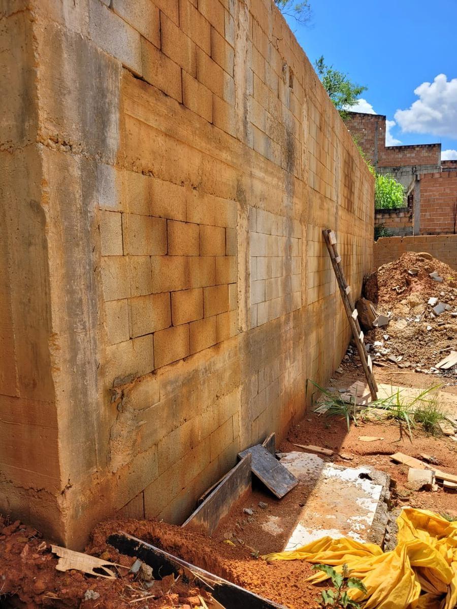 Lote, Tropical, 0 Quarto, 0 Vaga