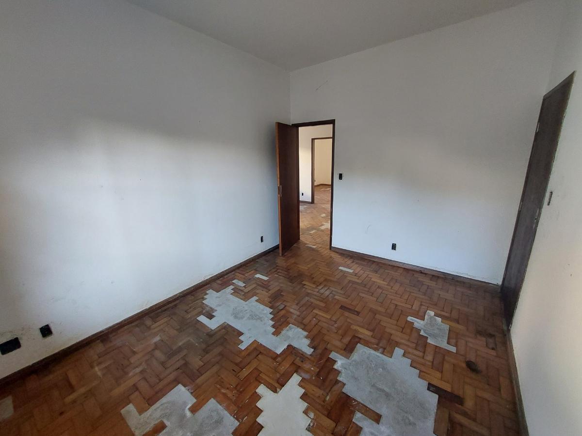 Casa Comercial, Padre Eustáquio, 10 Quartos, 10 Vagas, 1 Suíte