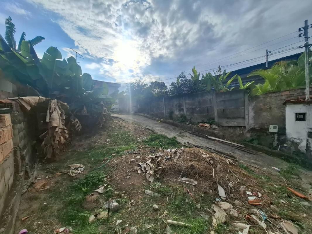 Lote, São Gabriel, 2 Quartos, 3 Vagas