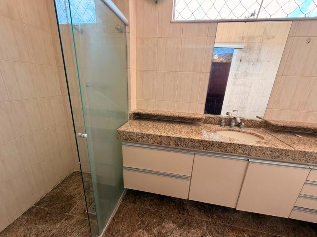 Apartamento, Cruzeiro, 4 Quartos, 2 Vagas, 1 Suíte
