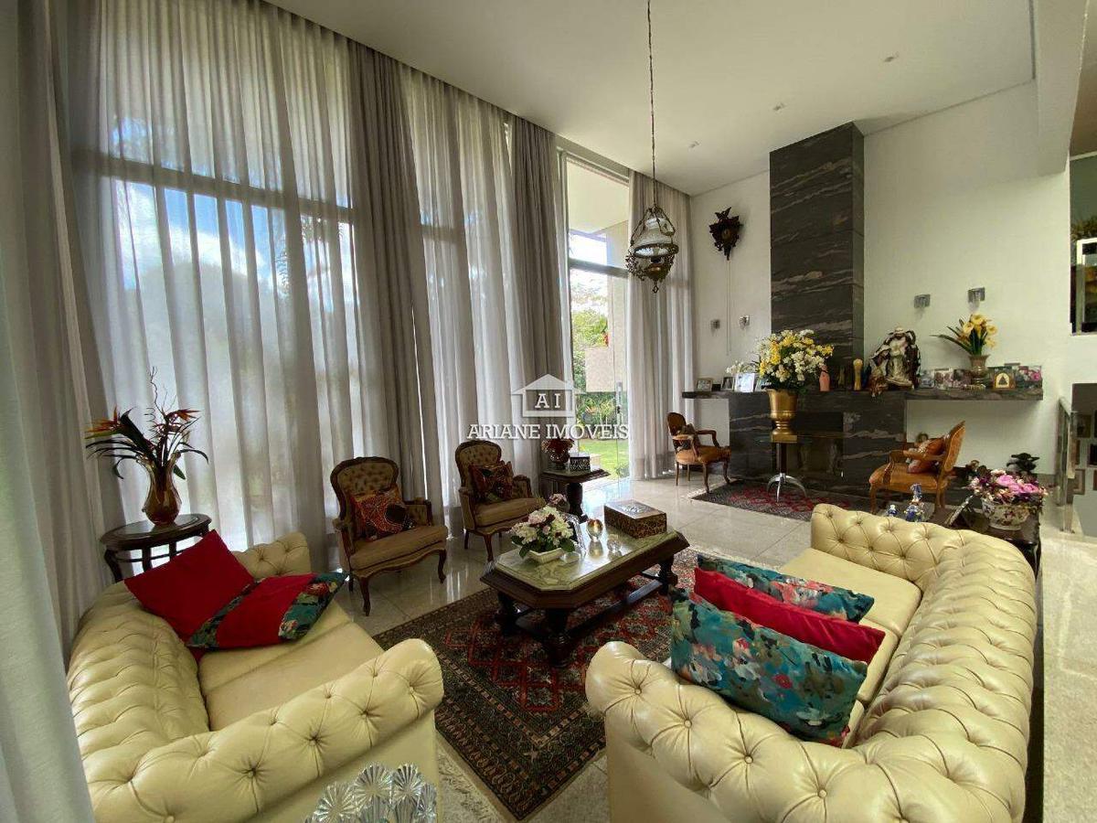 Casa, Braúnas, 4 Quartos, 5 Vagas, 2 Suítes