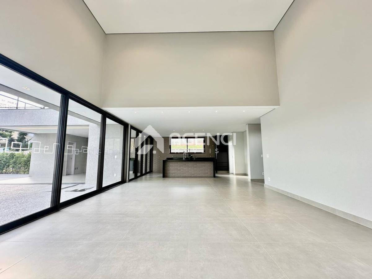 Casa em Condomínio, Alphaville - Lagoa dos Ingleses, 4 Quartos, 0 Vaga, 4 Suítes