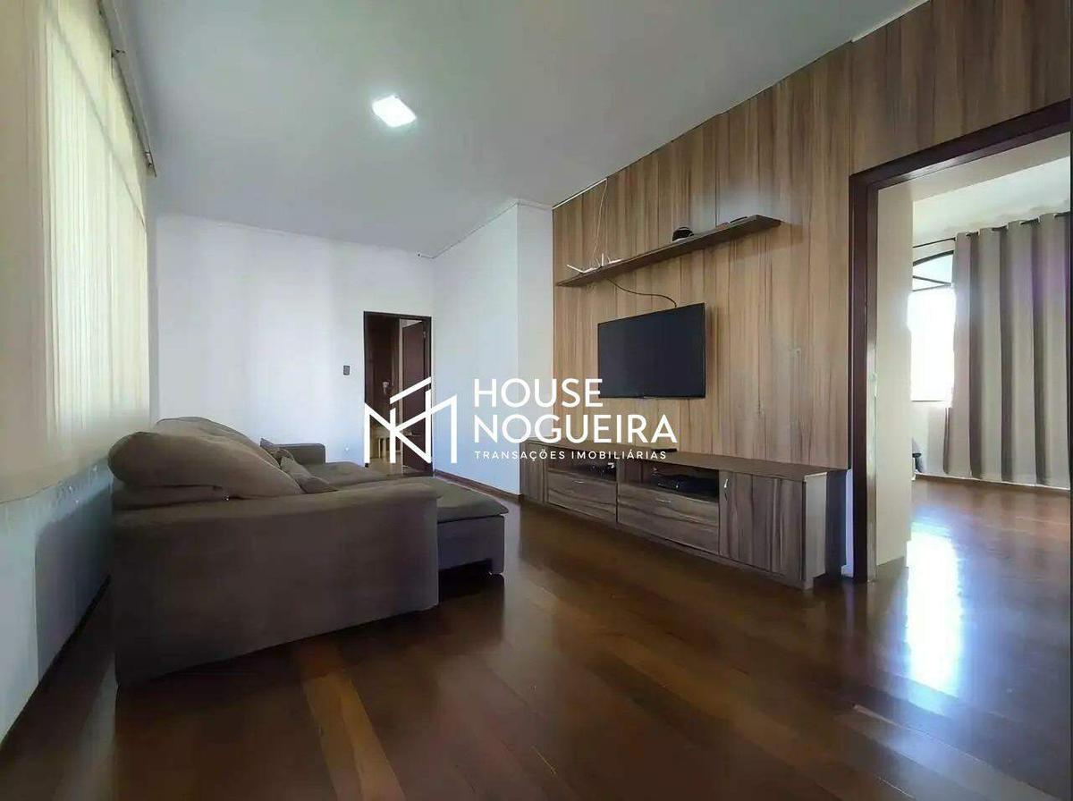 Casa, Barreiro, 4 Quartos, 2 Vagas, 1 Suíte