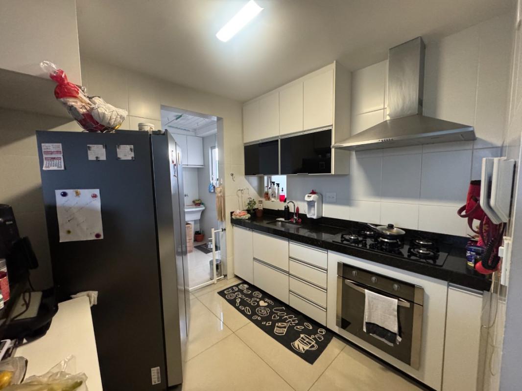 Apartamento, Sagrada Família, 3 Quartos, 2 Vagas, 1 Suíte