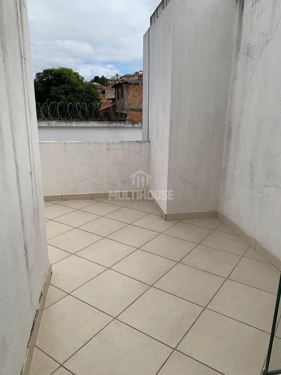 Casa, Xangri-lá, 2 Quartos, 4 Vagas, 1 Suíte