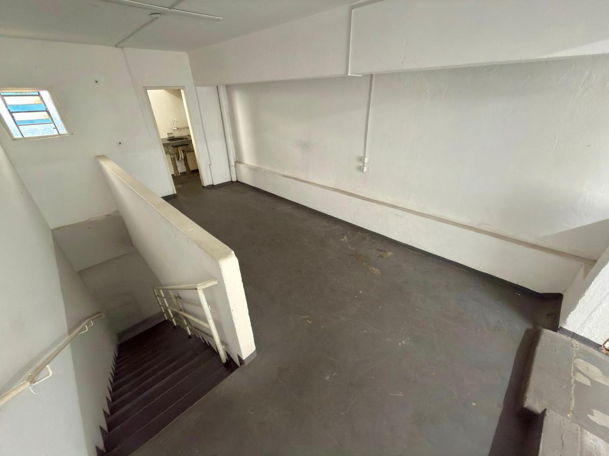 Andar, São José, 0 Quarto, 0 Vaga