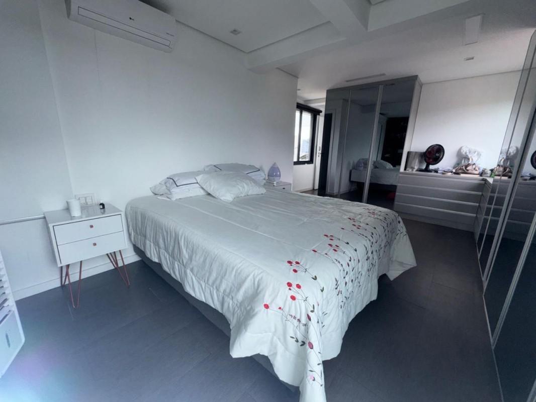 Cobertura, Cruzeiro, 2 Quartos, 4 Vagas, 1 Suíte