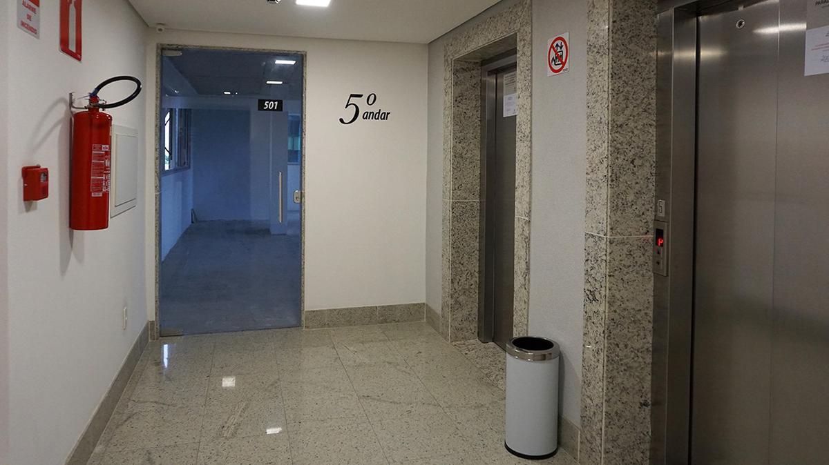 Andar, Funcionários, 0 Quarto, 4 Vagas