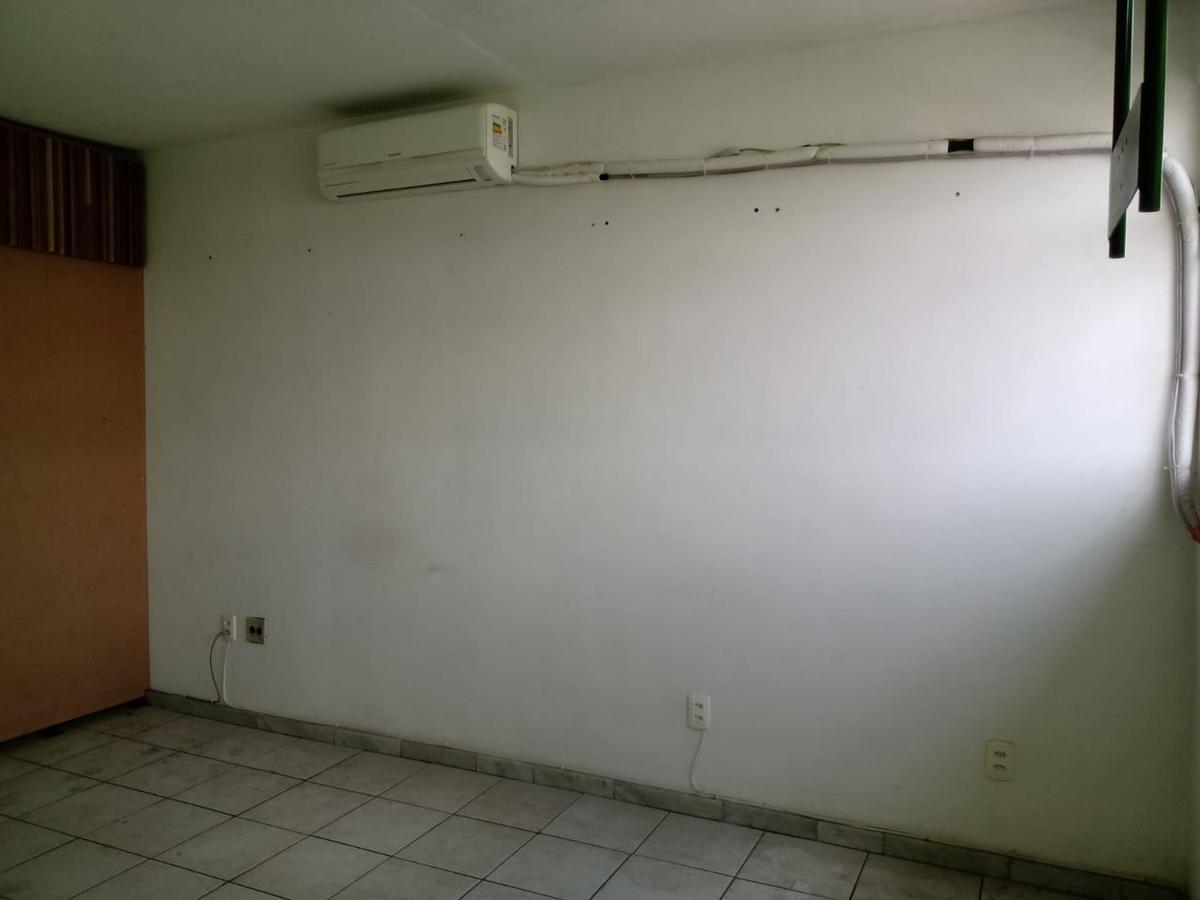 Sala, Alípio de Melo, 1 Quarto, 0 Vaga