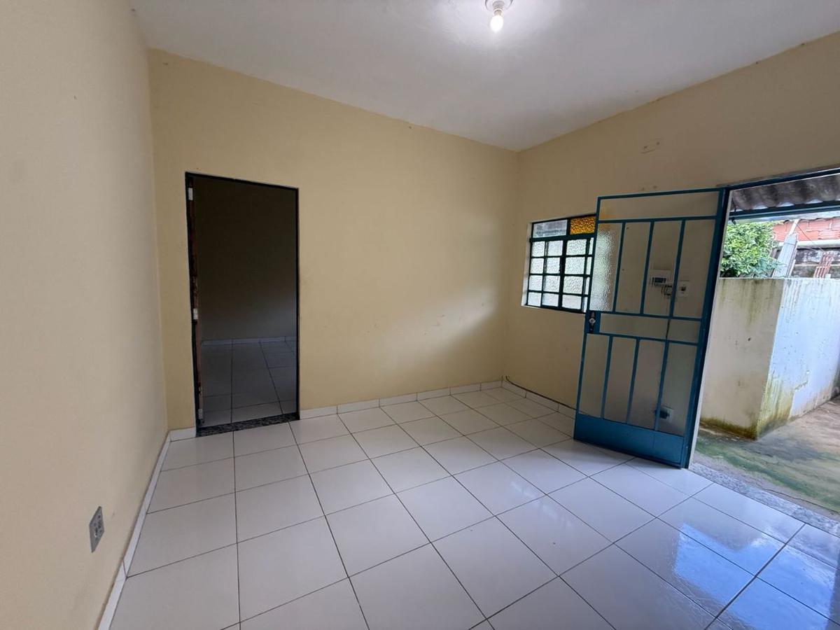 Casa, Santa Cruz, 1 Quarto, 0 Vaga