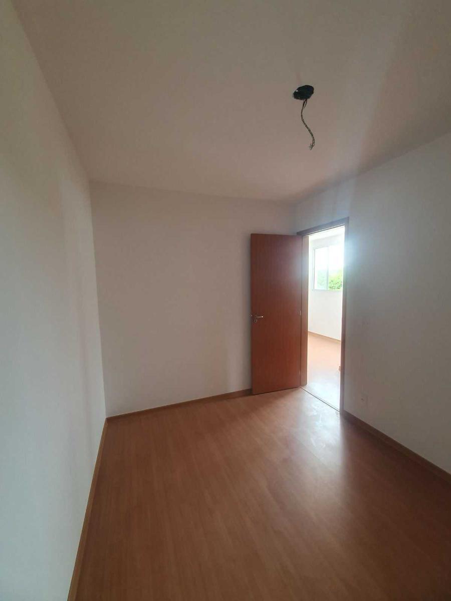 Apartamento, Parque Maracanã, 2 Quartos, 1 Vaga