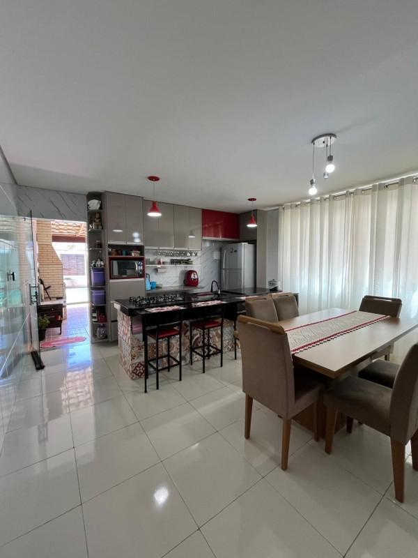 Casa, Masterville, 3 Quartos, 2 Vagas, 1 Suíte