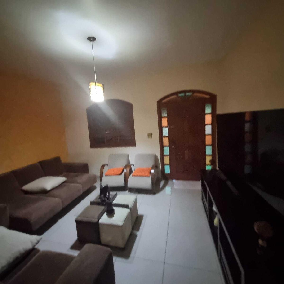 Casa, Colonial, 3 Quartos, 5 Vagas, 1 Suíte