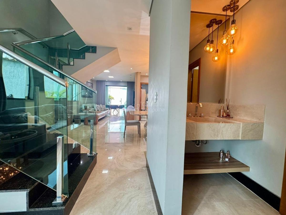 Casa, Santa Amélia, 3 Quartos, 6 Vagas, 2 Suítes