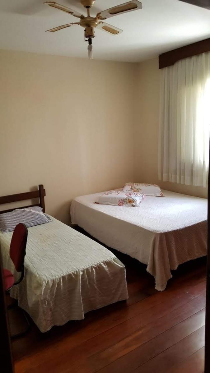 Casa, Castelo, 4 Quartos, 3 Vagas, 2 Suítes