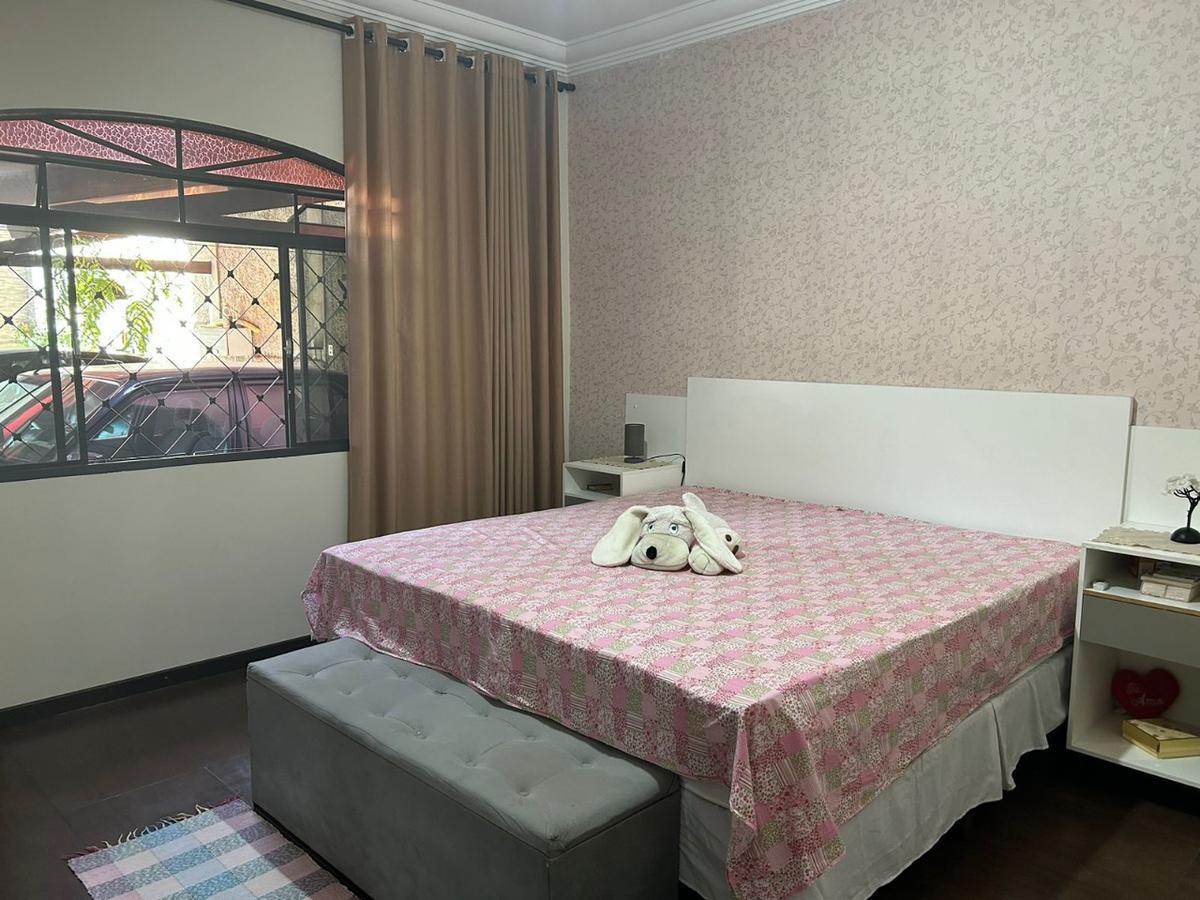 Casa, Parque Xangri-lá, 3 Quartos, 5 Vagas, 1 Suíte