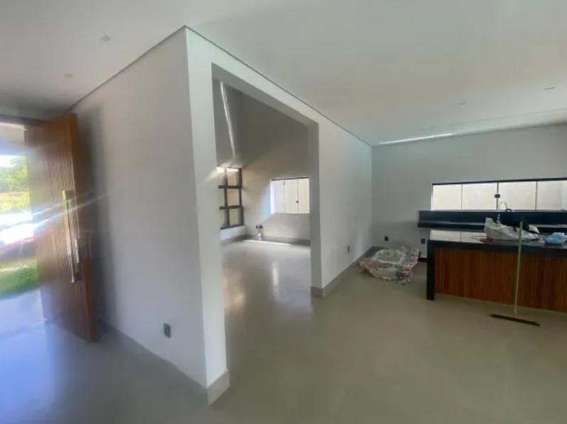 Casa, Montreal, 3 Quartos, 4 Vagas, 3 Suítes