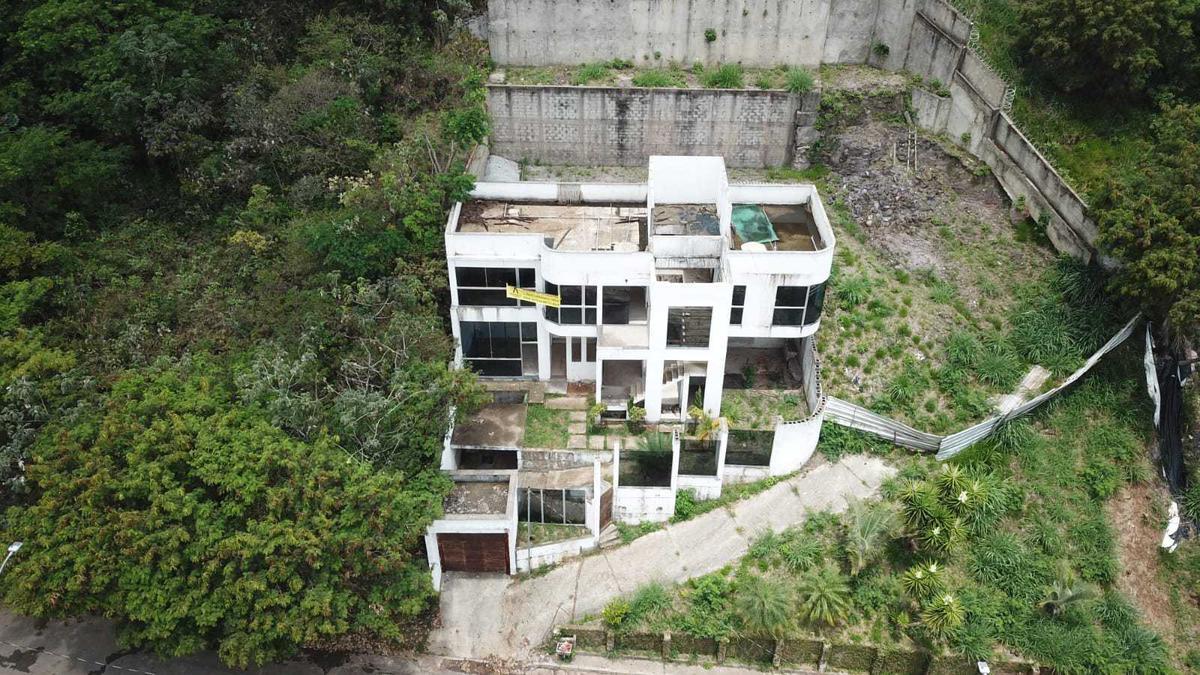 Casa, Santa Lúcia, 4 Quartos, 4 Vagas, 2 Suítes