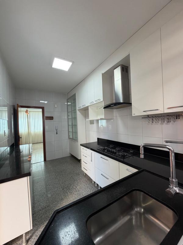 Apartamento, Castelo, 3 Quartos, 2 Vagas, 1 Suíte