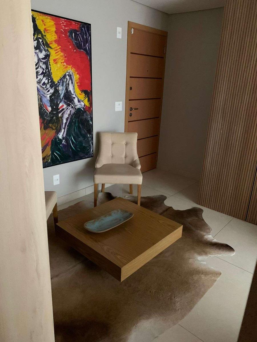 Apartamento, Sagrada Família, 2 Quartos, 2 Vagas, 2 Suítes