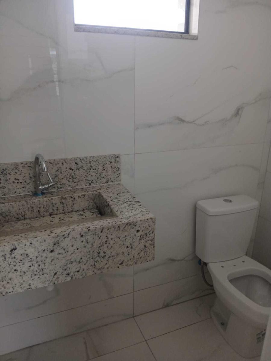 Casa, Floramar, 3 Quartos, 2 Vagas, 1 Suíte
