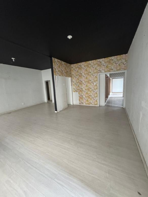 Casa, Gutierrez, 6 Quartos, 1 Vaga