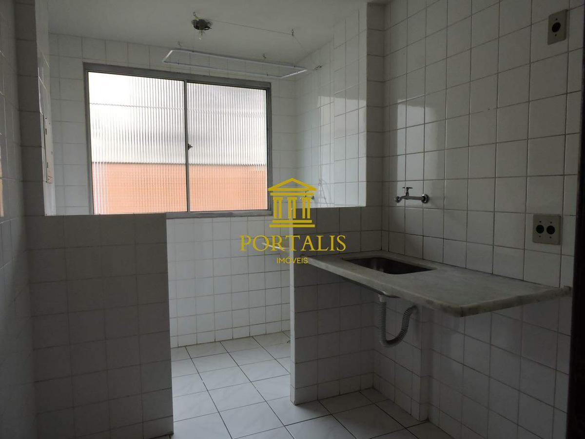 Apartamento, Floresta, 3 Quartos, 2 Vagas, 1 Suíte