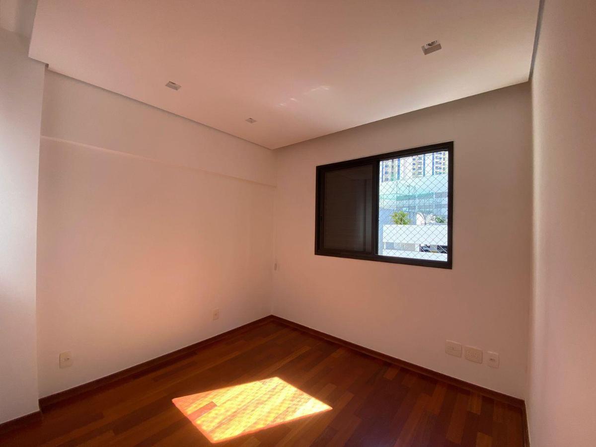 Apartamento, Vila da Serra, 4 Quartos, 3 Vagas, 1 Suíte