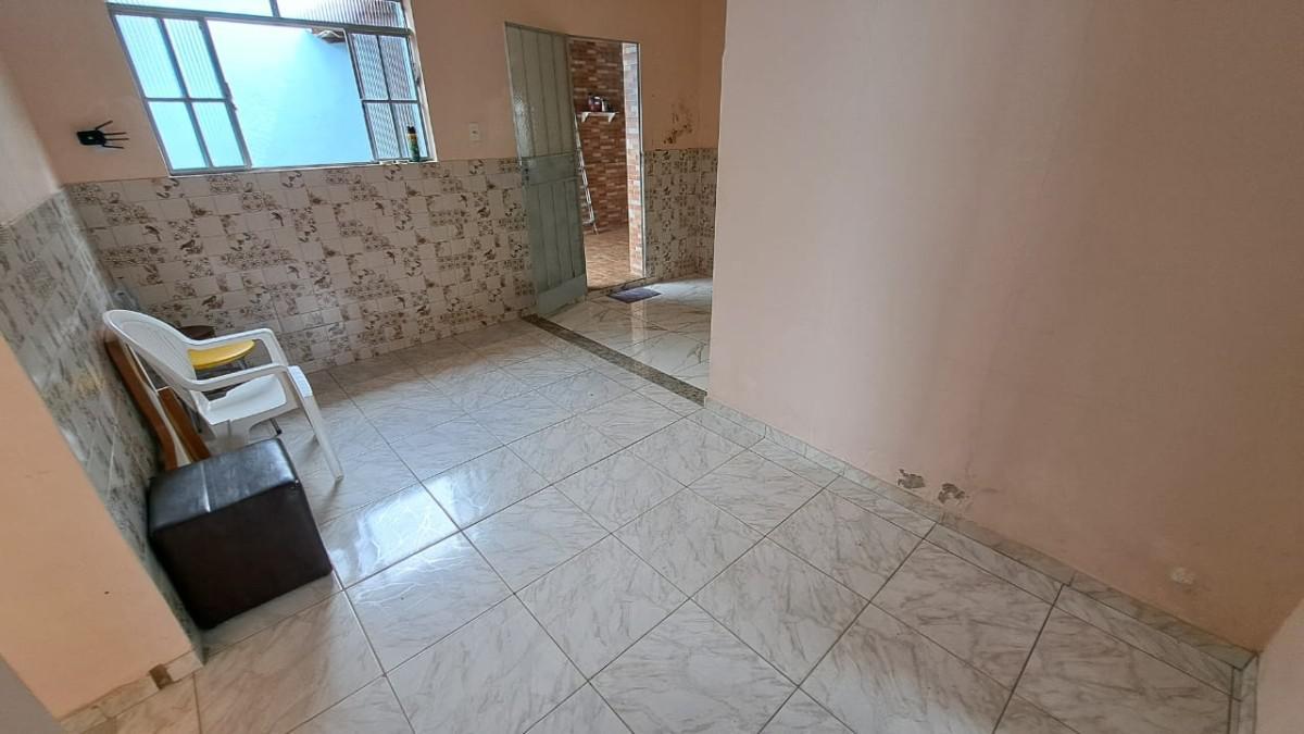 Casa, Santa Inês, 3 Quartos, 4 Vagas, 1 Suíte