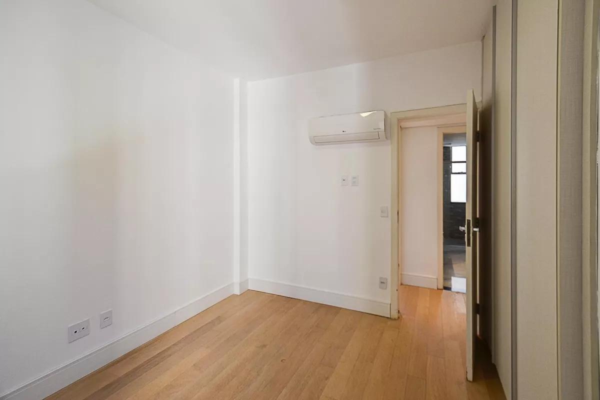 Apartamento, Savassi, 4 Quartos, 2 Vagas, 1 Suíte
