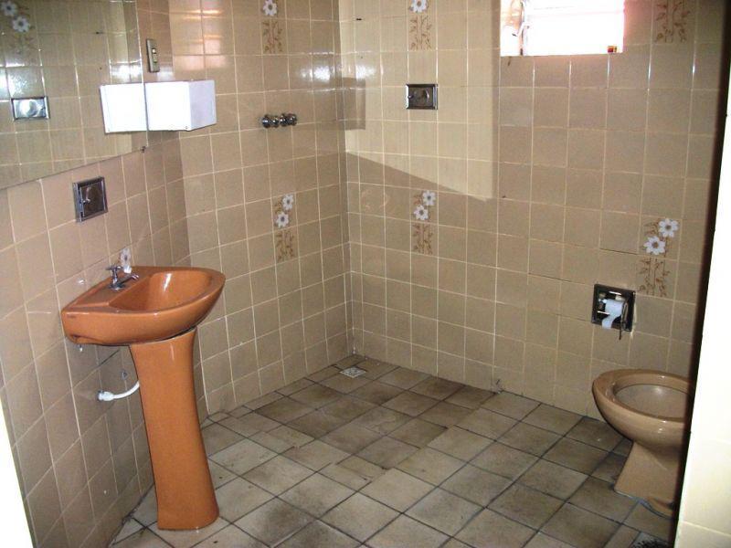 Casa Comercial, Prado, 20 Quartos, 0 Vaga