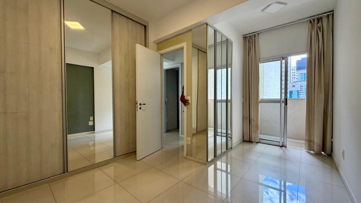 Apartamento, Centro, 2 Quartos, 1 Vaga