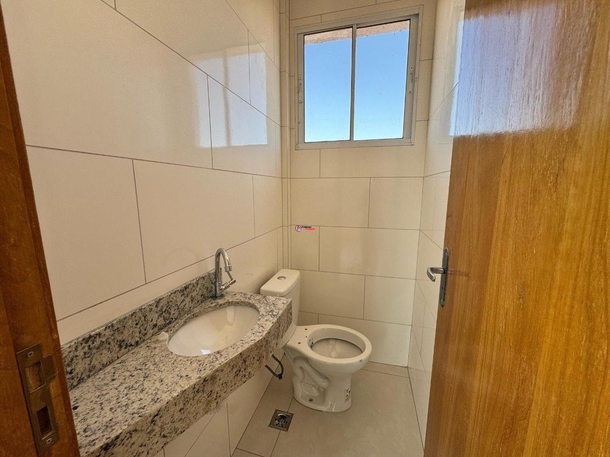 Apartamento, Santa Mônica, 2 Quartos, 1 Vaga