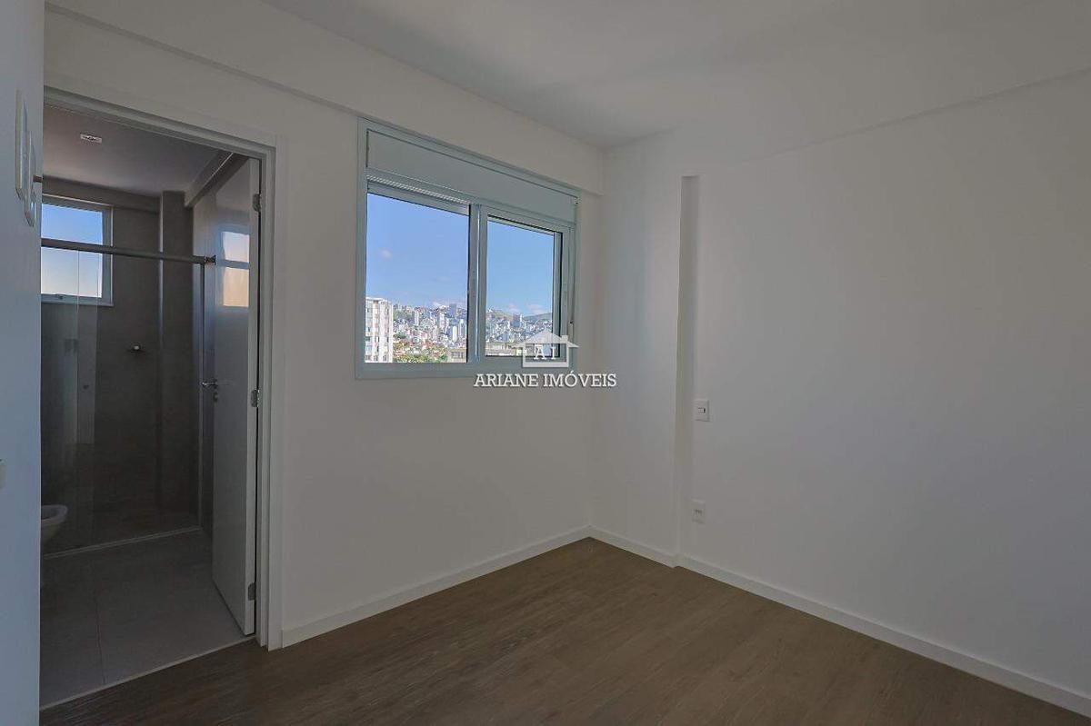 Apartamento, Vila Paris, 2 Quartos, 0 Vaga, 2 Suítes
