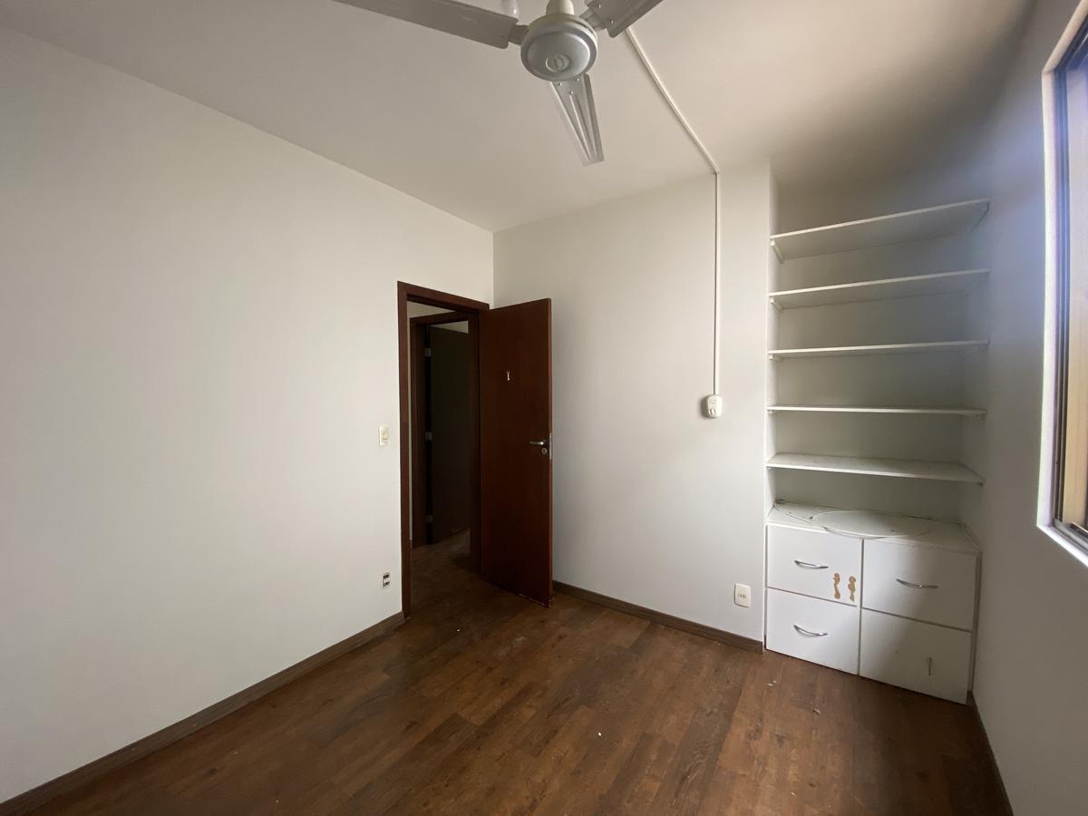 Casa, Castelo, 4 Quartos, 2 Vagas, 2 Suítes